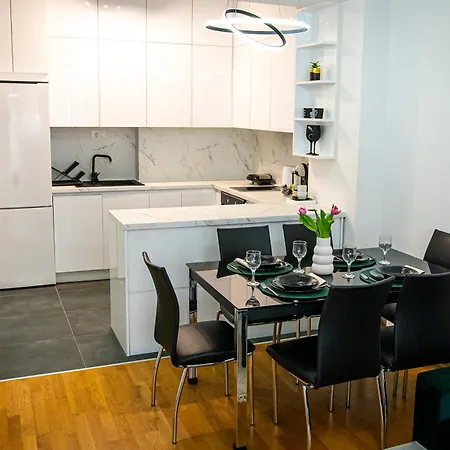 Dreamscape Lux Apartment *